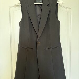 Club Monaco Black Sleeveless Vest